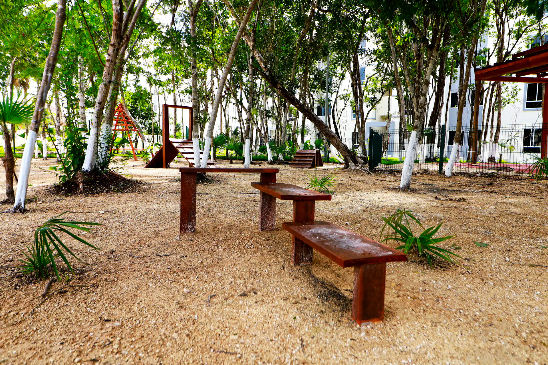 Palapa y Área de Descanso en Aldea Tulum